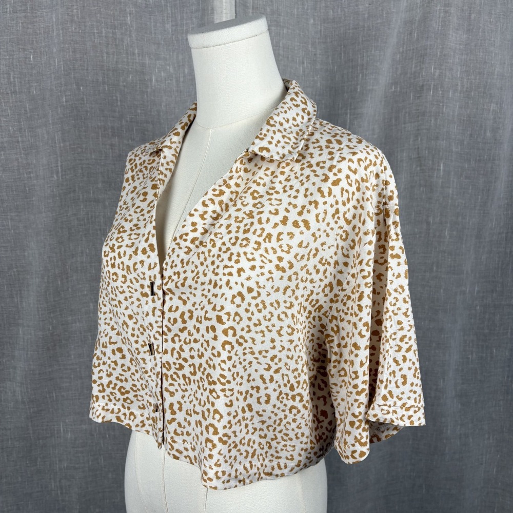 Kirious Linen Blend Crop Animal Print Leopard Button Up Shirt Safari Boho Sz L